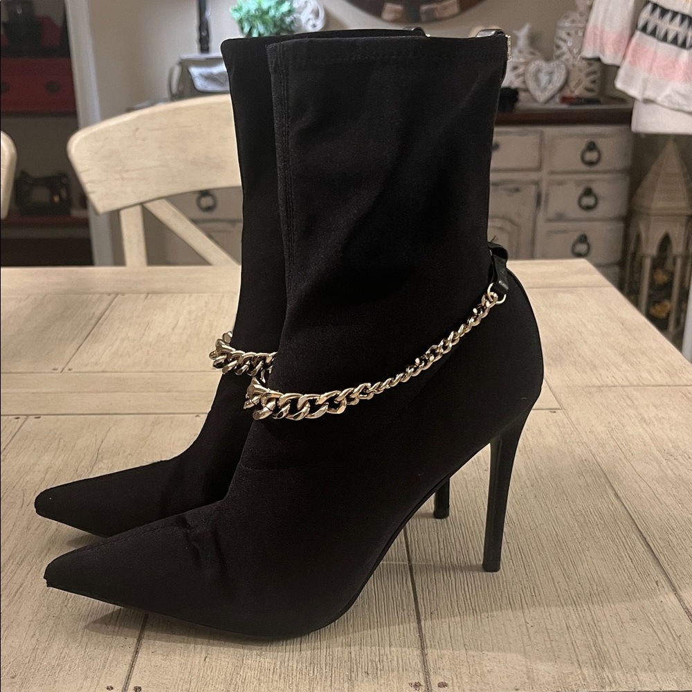 Guess Black Ankle Boots with Gold Chain